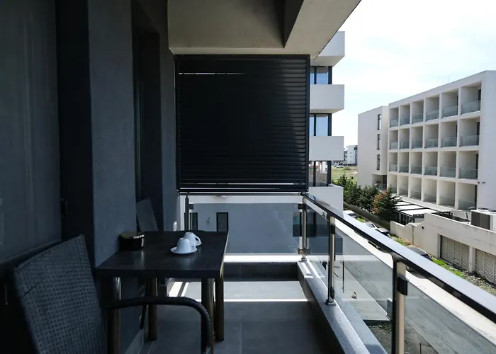 Ddy アパート ナボダリ